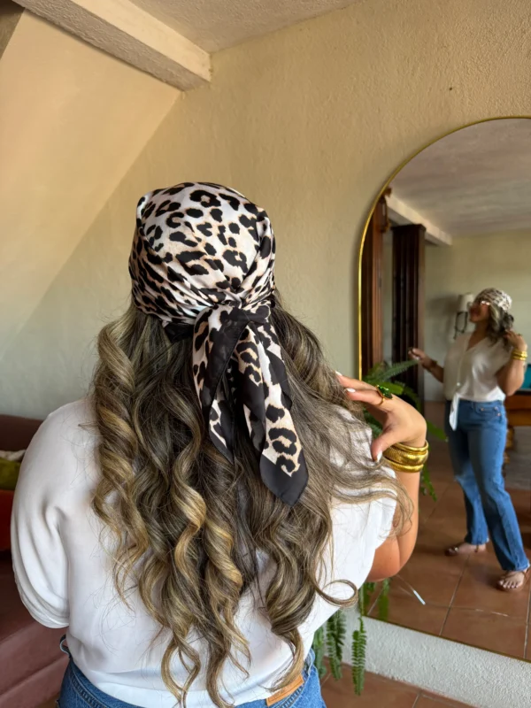 Pañuelo animal print