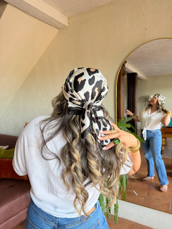Pañuelo animal print
